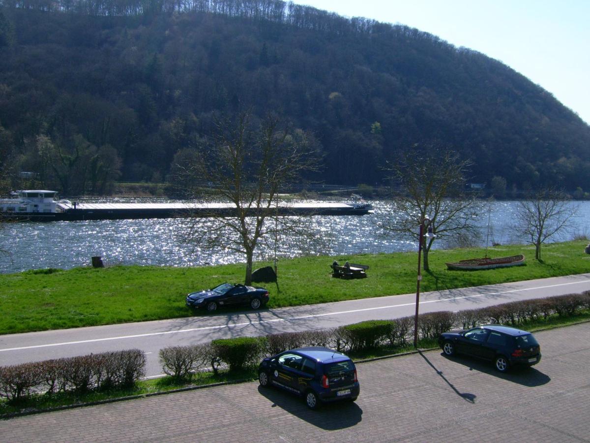 Gasthaus Zur Traube Hatzenport Εξωτερικό φωτογραφία